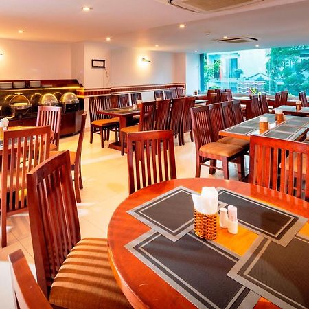 Centersea Hotel Nha Trang Buitenkant foto