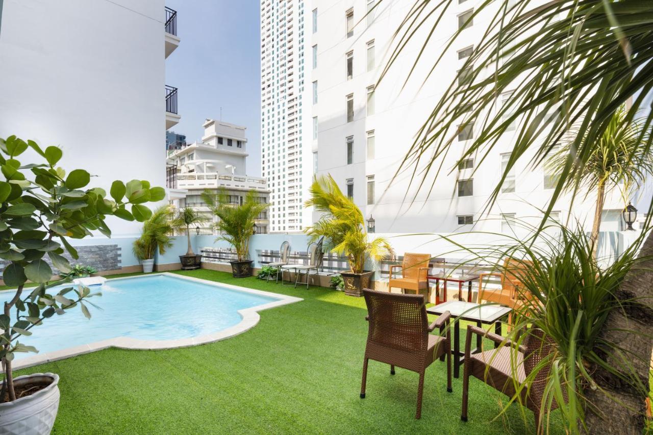 Centersea Hotel Nha Trang Buitenkant foto