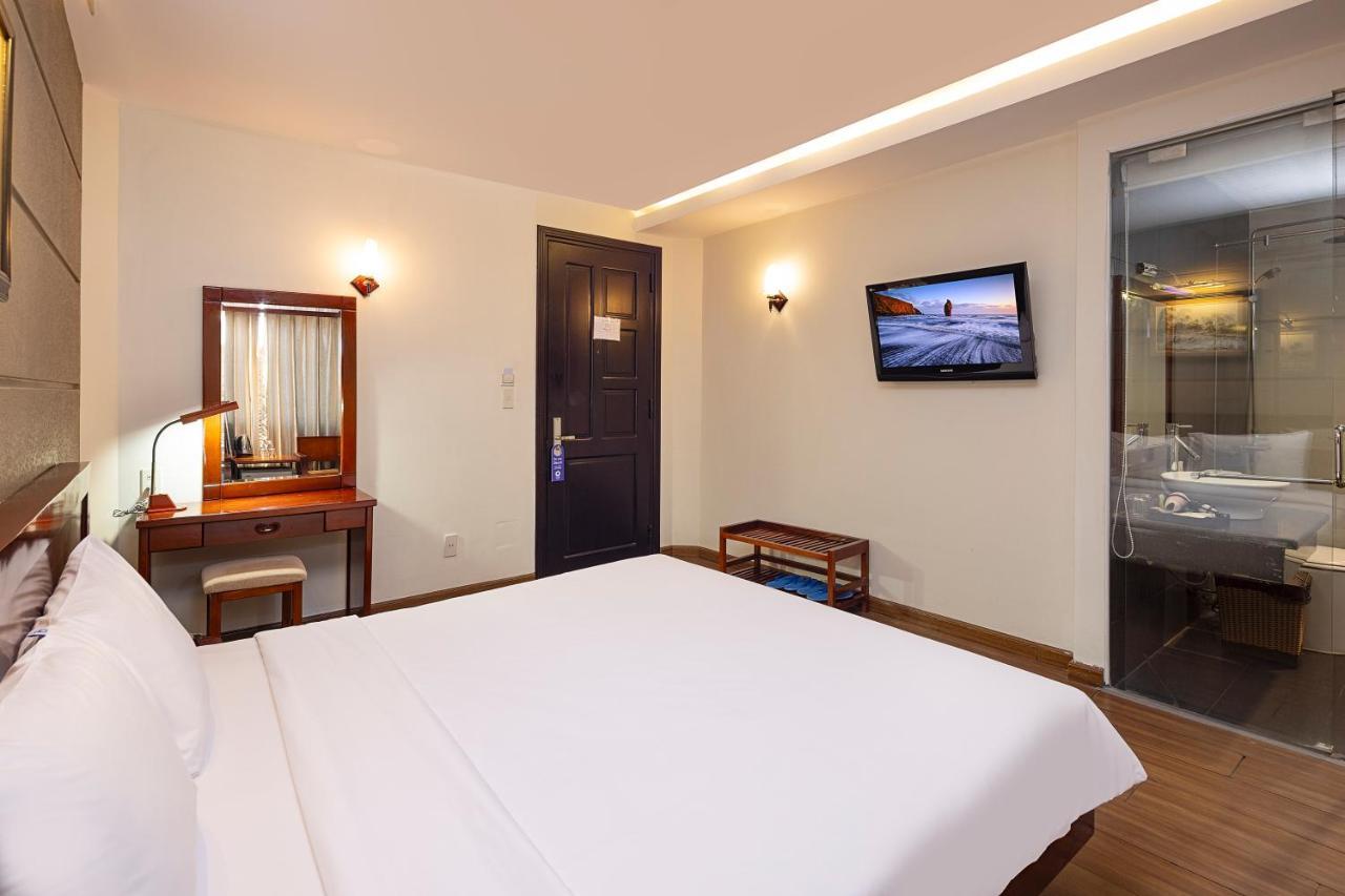 Centersea Hotel Nha Trang Buitenkant foto